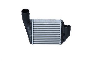 NRF 30131 - Chladič plniaceho vzduchu -