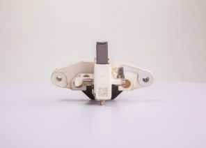 Bosch 1 197 311 028 - Regulátor alternátora
