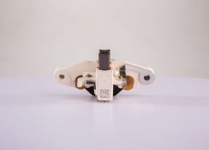 Bosch 1 197 311 090 - Regulátor alternátora -
