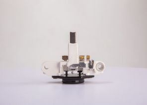 Bosch 1 197 311 235 - Regulátor alternátora -