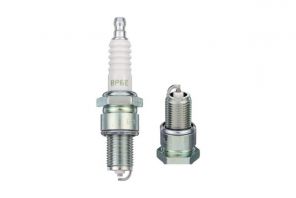 NGK 7529 - Zapaľovacia sviečka