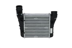 NRF 30251 - Chladič plniaceho vzduchu -