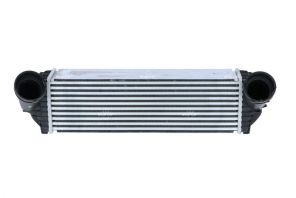 NRF 30359 - Chladič plniaceho vzduchu -