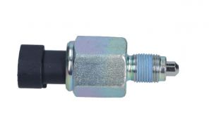 Maxgear 50-0596 - Spínač cúvacích svetiel -