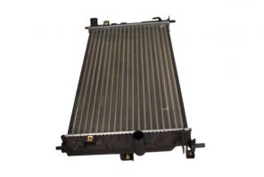 Maxgear AC213025 - Chladič vody -