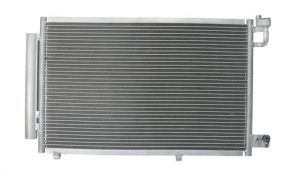 Bosch 1 986 AD2 054 - Kondenzátor