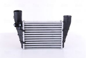 Nissens 96896 - Chladič plniaceho vzduchu -