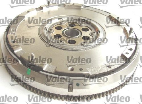 Valeo 836000 - Zotrvačník -