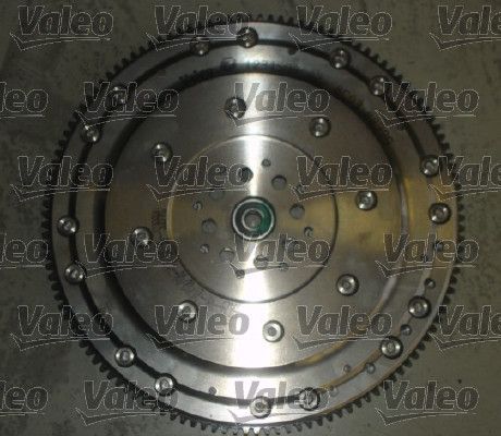 Valeo 836002 - Zotrvačník -