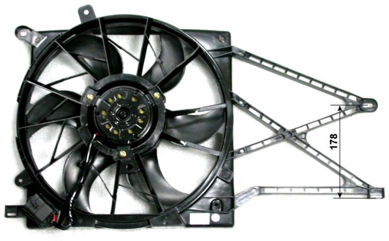 NRF 47582 - Ventilátor motora -